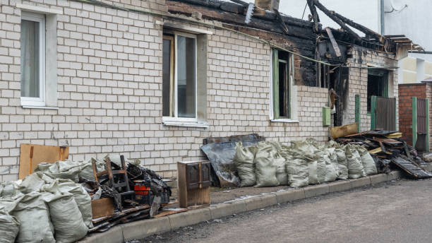 24/7 Emergency Fire Damage Removal experts in Cloverleaf, TX